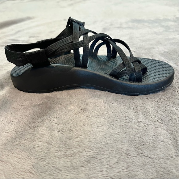 Chaco X2 Cloud Black Strappy Sandal size 6 - Picture 3 of 12